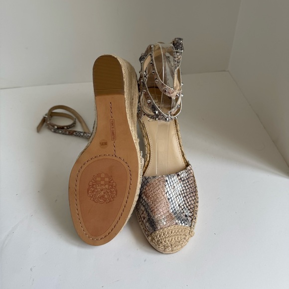 Vince Camuto Vanissa Snake spring Leather Espadrille Wedges Size 8